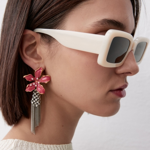 Zara Jewelry - Zara rhinestone flower dangle earrings pink gold pearl NEW